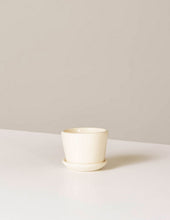 Load image into Gallery viewer, Ezra Planter
