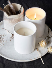 Load image into Gallery viewer, Hemp Flower &amp; Citron Candle
