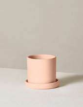 Load image into Gallery viewer, Hyde Planter
